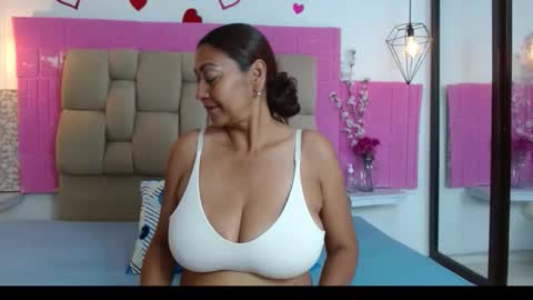 damaryleon online show from 03-09-26, 06:56