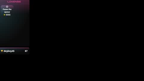 Snapshot of damelisgrey chatting on 06-20-26, 08:33 D A M online show from 06-20-26, 08:33