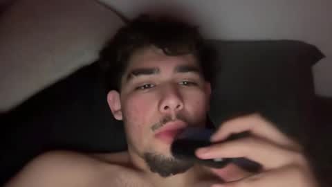 Snapshot of damiam_xj chatting on 12-25-24, 06:31 damiam xj online show from 12-25-24, 06:31