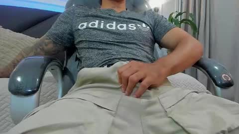 DAMIAN online show from 12-01-25, 03:06