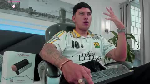 DAMIAN online show from 01-09-26, 12:41