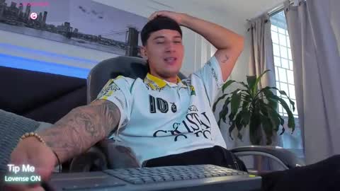 DAMIAN online show from 02-28-26, 01:56