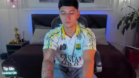 DAMIAN online show from 03-10-26, 10:53