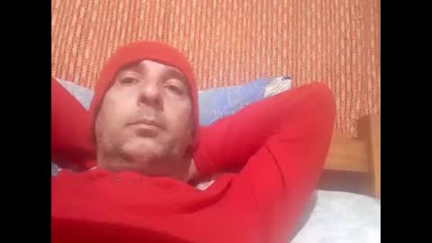 Snapshot of damian_2025 chatting on 10-31-25, 03:40 damian_2025 online show from 10-31-25, 03:40