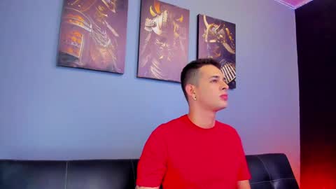 Snapshot of damian__oliver chatting on 01-18-25, 05:31 Damian Oliver online show from 01-18-25, 05:31