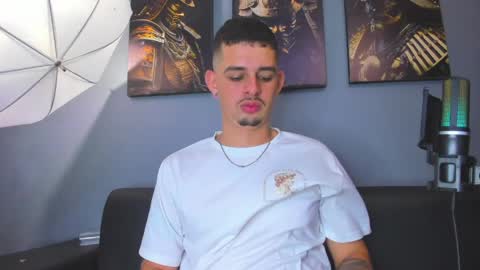 Damian Oliver online show from 04-24-26, 01:52