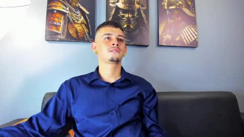 Snapshot of damian__oliver chatting on 05-04-26, 07:15 Damian Oliver online show from 05-04-26, 07:15