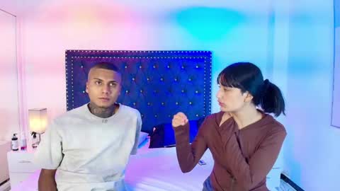 DAMIAN AND ROXANNE.  online show from 04-10-26, 12:43