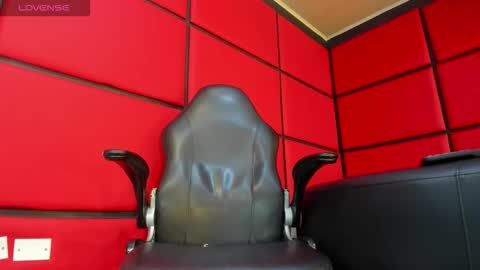 ---Damian--- online show from 02-08-26, 03:04