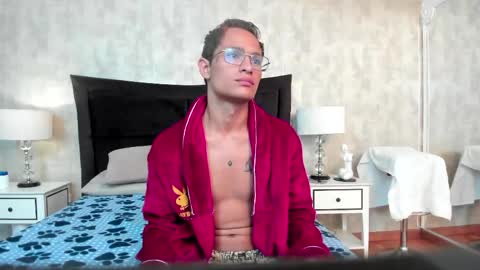 Damian Garcia online show from 04-25-26, 12:30