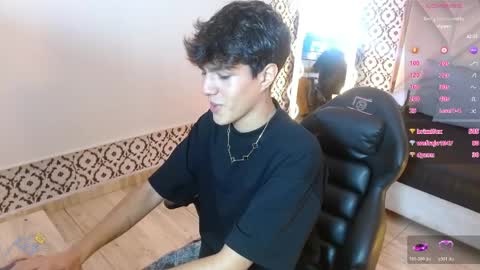 Snapshot of damian_tay chatting on 04-15-26, 11:28 damian_tay online show from 04-15-26, 11:28
