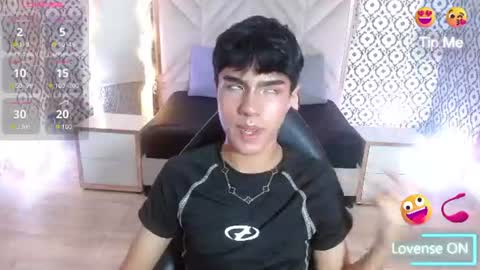 damian_tay1 online show from 06-21-26, 11:46