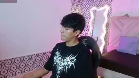 damian_tay1 online show from 07-02-26, 11:38
