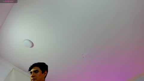 damian_tay1 online show from 07-16-26, 11:38