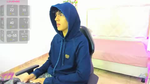 damian_tay1 online show from 07-25-26, 11:30