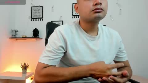 Snapshot of damianblazee chatting on 05-27-26, 02:03 damianblazee online show from 05-27-26, 02:03