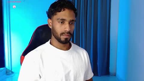 Snapshot of damiano_walker chatting on 02-16-26, 03:24 damiano_walker online show from 02-16-26, 03:24