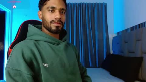 Snapshot of damiano_walker chatting on 02-21-26, 04:24 damiano_walker online show from 02-21-26, 04:24