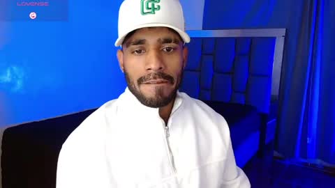Snapshot of damiano_walker chatting on 05-07-26, 05:02 damiano_walker online show from 05-07-26, 05:02