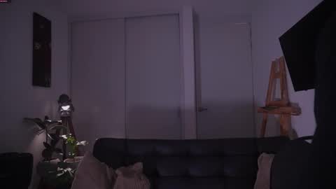 insta damn8   --------  online show from 11-30-25, 12:14