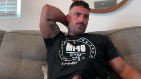 Snapshot of damnimhandsome25 chatting on 11-08-25, 07:12 Clyde online show from 11-08-25, 07:12