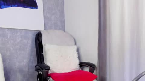 DAMON  online show from 04-26-26, 03:32