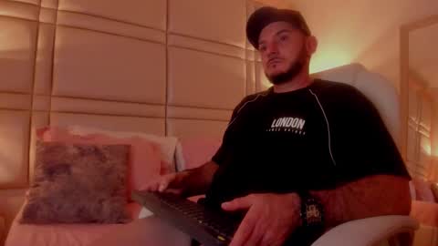 D A M O N online show from 11-02-25, 03:31