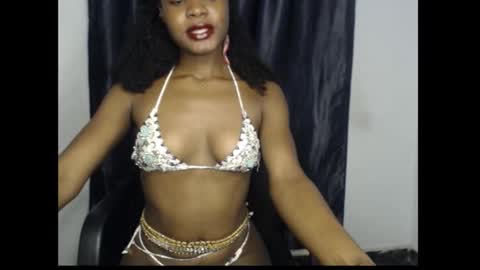 Snapshot of damsel8 chatting on 12-05-25, 04:21 leah online show from 12-05-25, 04:21