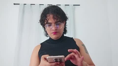 Diane Blosson online show from 02-10-26, 02:04