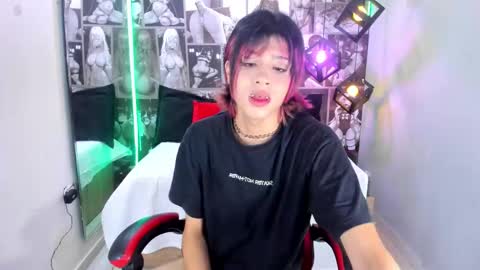 Snapshot of dan_copers chatting on 11-30-25, 03:27 D A N online show from 11-30-25, 03:27