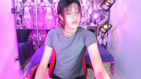 Snapshot of dan_copers chatting on 12-04-25, 12:53 D A N online show from 12-04-25, 12:53