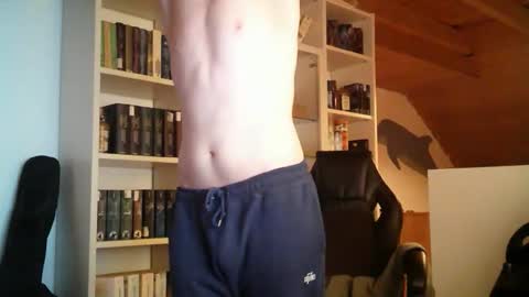 Dan Snow online show from 11-26-25, 06:09