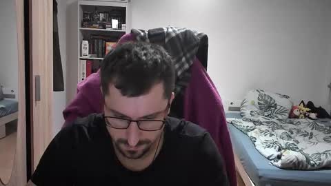 King Dan online show from 11-05-25, 09:15