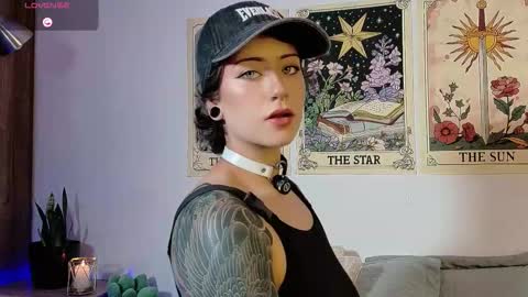 Bluemoon online show from 09-30-25, 06:35