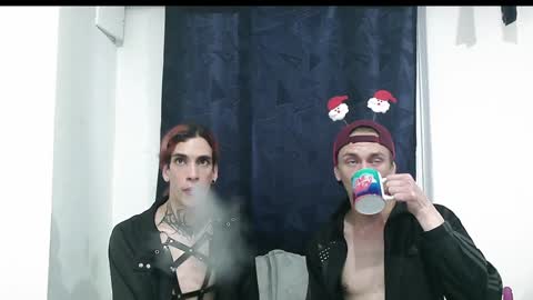 Snapshot of dan_yagami chatting on 12-25-24, 10:27 Dan and Noah online show from 12-25-24, 10:27