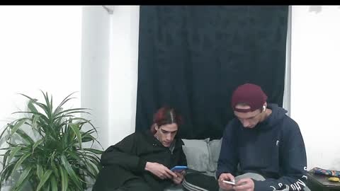 Snapshot of dan_yagami chatting on 12-29-24, 05:53 Dan and Noah online show from 12-29-24, 05:53