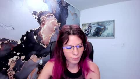 Danaa Rey online show from 02-07-25, 11:23