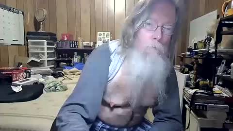 Snapshot of danagm chatting on 01-09-25, 01:35 Dana online show from 01-09-25, 01:35