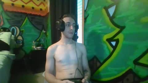 Snapshot of dandan420710 chatting on 02-07-26, 01:26 dandan420710 online show from 02-07-26, 01:26