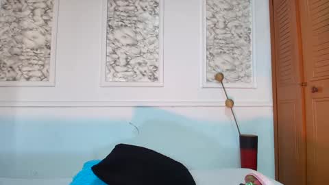 Danella Houston online show from 09-20-25, 08:10