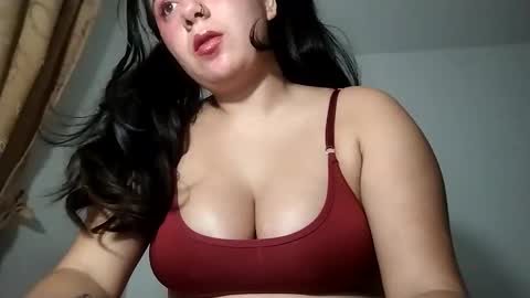 Annie Marie online show from 12-07-24, 05:04