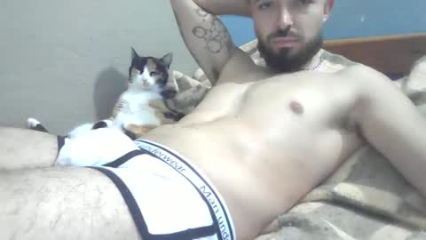 dani3l9905 online show from 10-18-25, 05:10