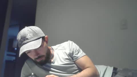 dani3l9905 online show from 10-26-25, 02:39