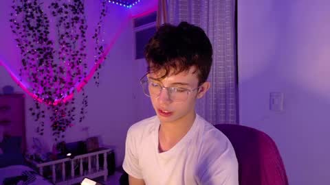 Snapshot of dani_dancer chatting on 05-15-26, 10:50 Dani Dancer online show from 05-15-26, 10:50