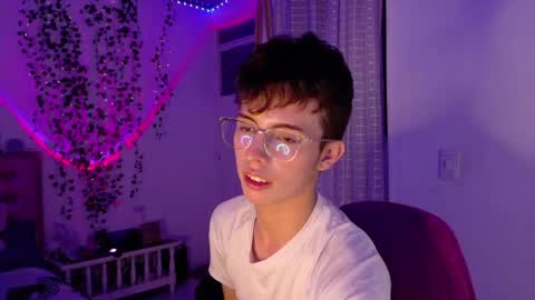 Snapshot of dani_dancer chatting on 05-15-26, 11:45 Dani Dancer online show from 05-15-26, 11:45