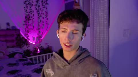 Snapshot of dani_dancer chatting on 05-29-26, 01:14 Dani Dancer online show from 05-29-26, 01:14