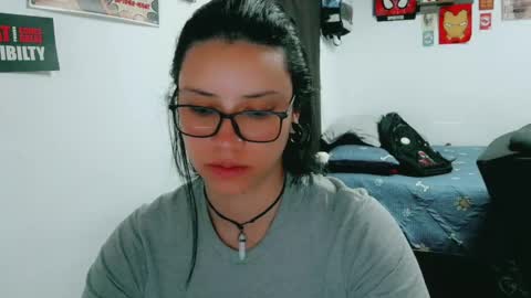 dani y jocelyn online show from 04-20-26, 09:27