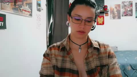 dani y jocelyn online show from 06-28-26, 08:04