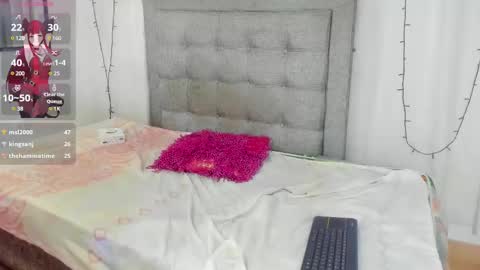 Snapshot of dani_lue chatting on 12-18-24, 05:52 dani_lue online show from 12-18-24, 05:52