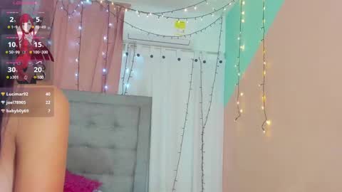 Snapshot of dani_lue chatting on 01-06-25, 12:02 dani_lue online show from 01-06-25, 12:02